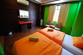 The Palm Delight Lodge