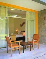 Grand Udawalawe Safari Resort