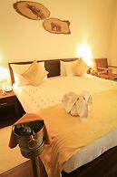 Grand Udawalawe Safari Resort