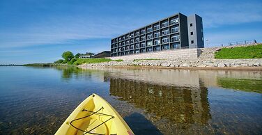 Terrace Bay Hotel