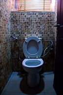 Glasshouse Hotel and Suites