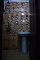 Glasshouse Hotel and Suites