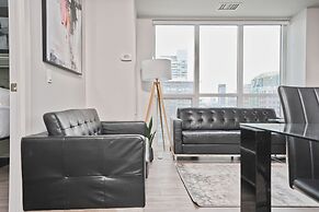 Grand Royal Condos - CN Tower