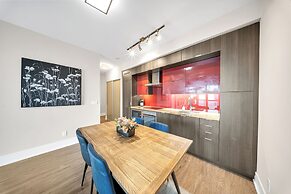 Grand Royal Condos - CN Tower