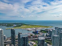 Grand Royal Condos - CN Tower