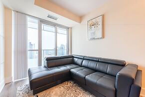 Grand Royal Condos - CN Tower