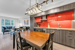 Grand Royal Condos - CN Tower