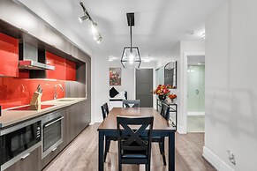 Grand Royal Condos - CN Tower