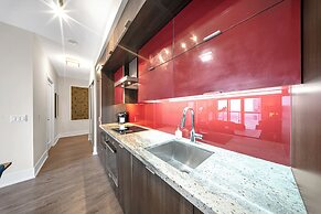 Grand Royal Condos - CN Tower