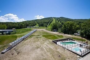 Burke Mountain Hotel & Conference Center