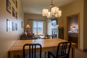 Burke Mountain Hotel & Conference Center