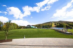 Burke Mountain Hotel & Conference Center