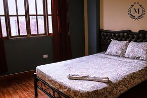Musky Hs & Suites
