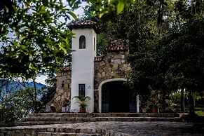 Hotel El Castillo Chinauta