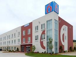 Motel 6 Tulsa, OK