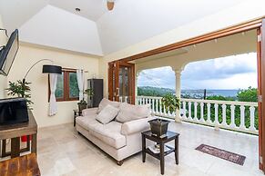 Sandrati Villa