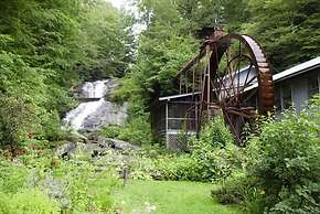 Sylvan Falls Mill B&B