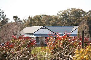The Farmhouse at Blue Wren Wines