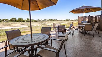 Best Western Plus Overland Inn