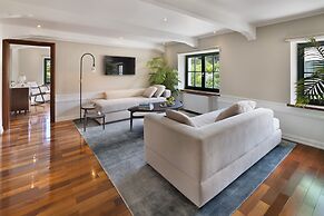 Hotel Brown Beach House & Spa