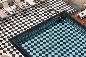 Hotel Brown Beach House & Spa