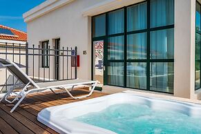 Hotel Brown Beach House & Spa