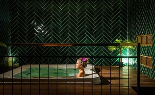 Hotel Brown Beach House & Spa