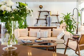 Hotel Brown Beach House & Spa