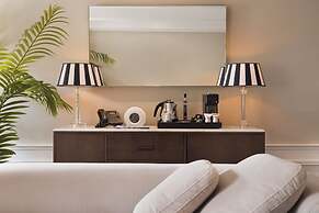 Hotel Brown Beach House & Spa