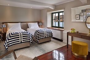 Hotel Brown Beach House & Spa