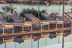 Hotel Brown Beach House & Spa