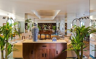 Hotel Brown Beach House & Spa