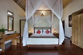 D'Legon Luxury Villas