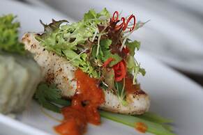 D'Legon Luxury Villas