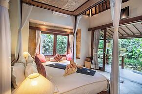 D'Legon Luxury Villas