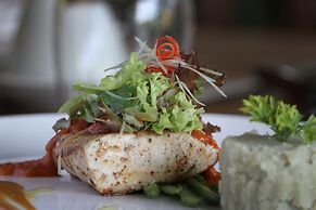 D'Legon Luxury Villas