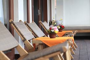 D'Legon Luxury Villas