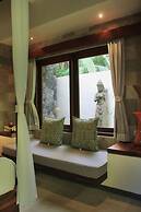 D'Legon Luxury Villas