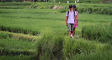 D'Legon Luxury Villas