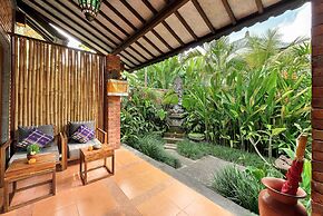 D'Legon Luxury Villas