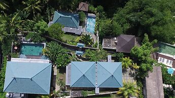 D'Legon Luxury Villas