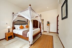 D'Legon Luxury Villas