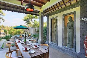 D'Legon Luxury Villas