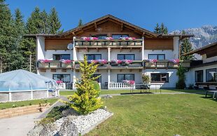 Hotel Ramsauer Alm