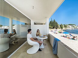 White Bay Resort