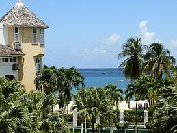 Sandcastles Beach Resort