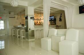 Sandcastles Beach Resort