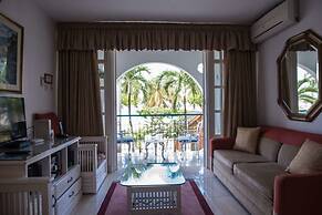 Sandcastles Beach Resort