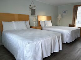 Moontide Motel Cabins & Apartments