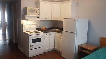 Claymore inn & Suites